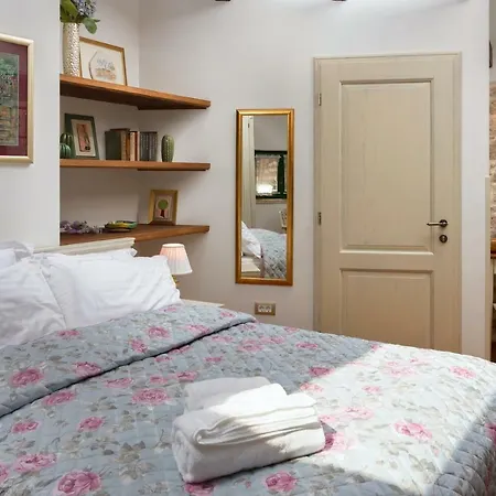 Monterosso Old Town 公寓 罗维尼